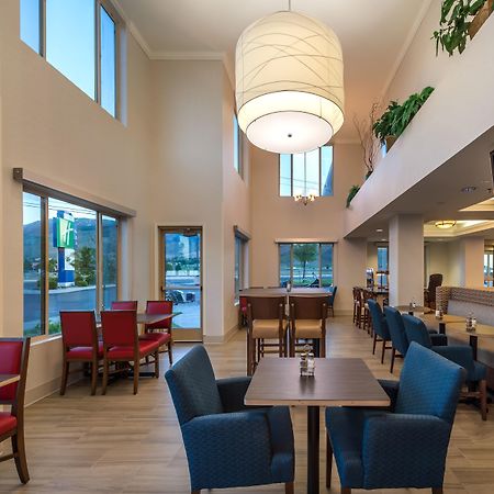 Holiday Inn Express Hotel & Suites Carson City, An Ihg Hotel Extérieur photo